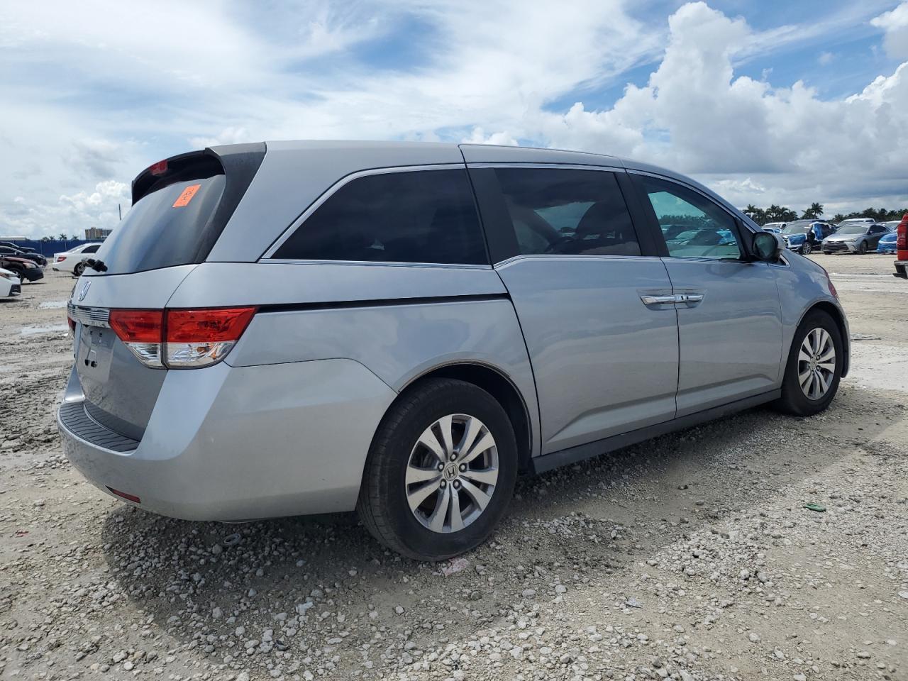 2017 Honda Odyssey Exl - Image 3