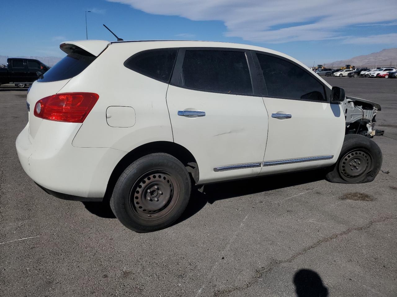 2013 Nissan Rogue S - Фото 3