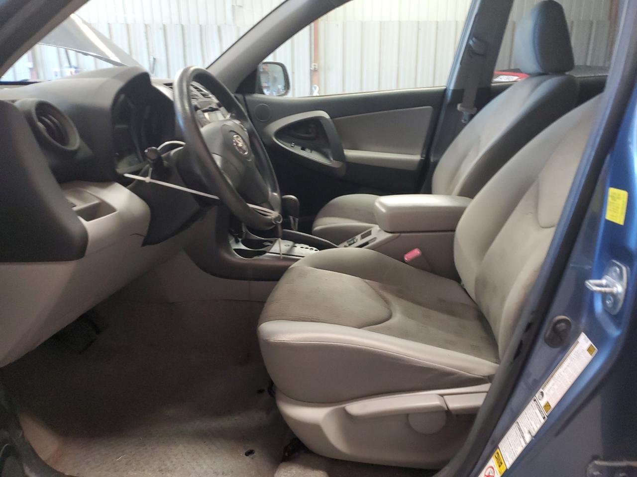 2010 Toyota Rav4 - Image 7