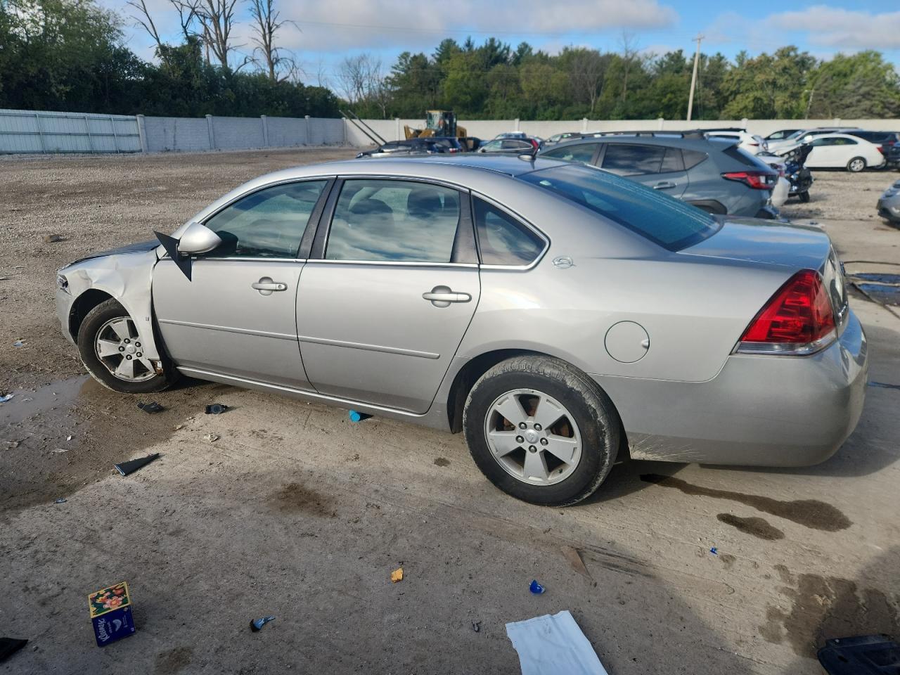 2007 Chevrolet Impala Lt - Image 2
