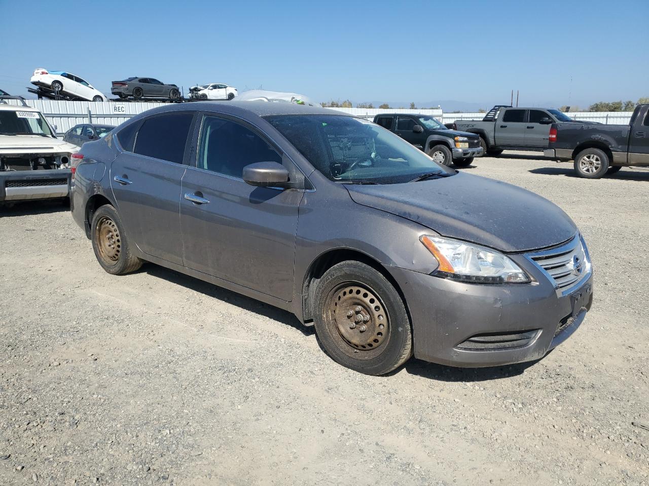 2015 Nissan Sentra S - Фото 4