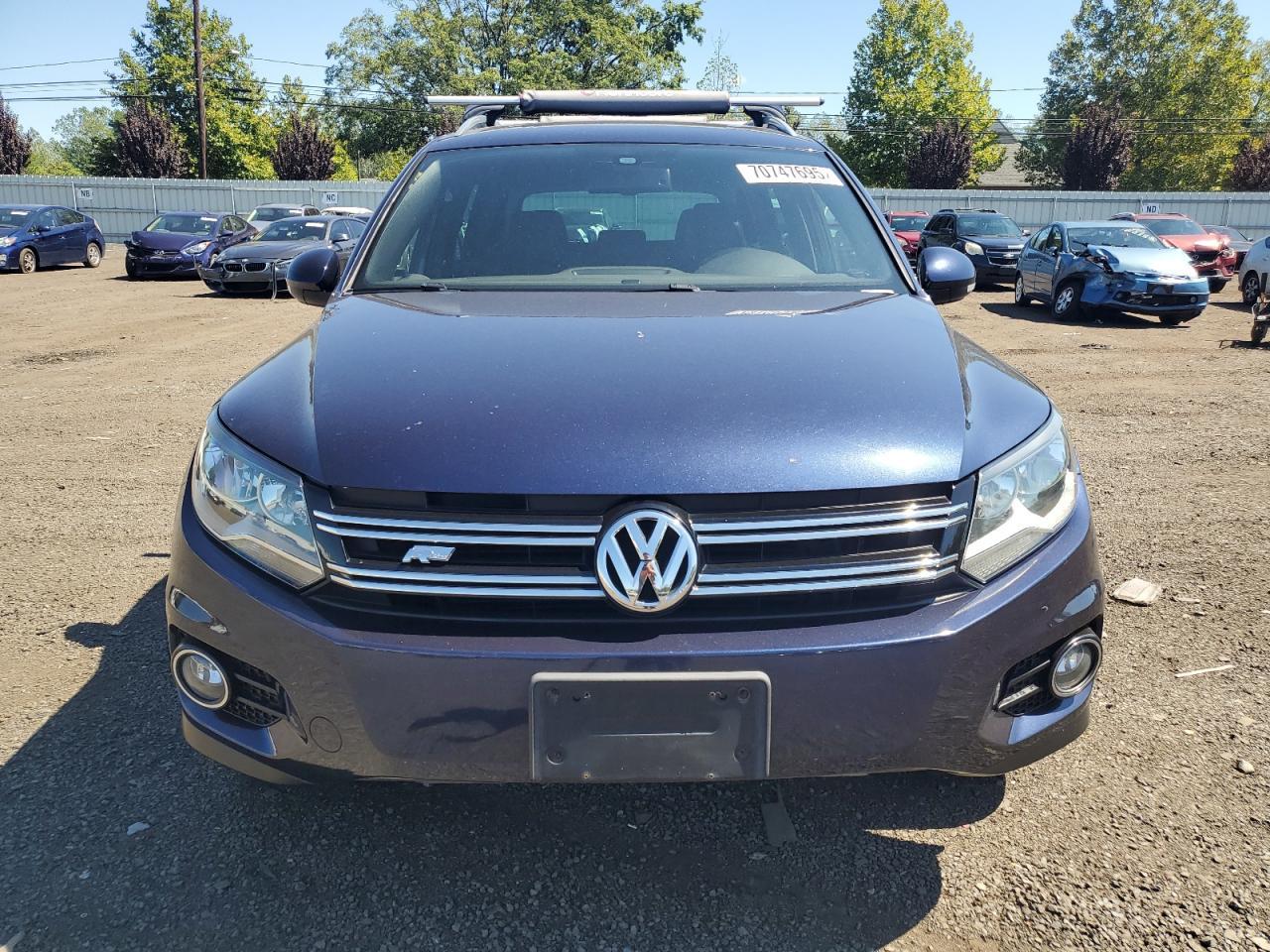 2016 Volkswagen Tiguan S - Image 5