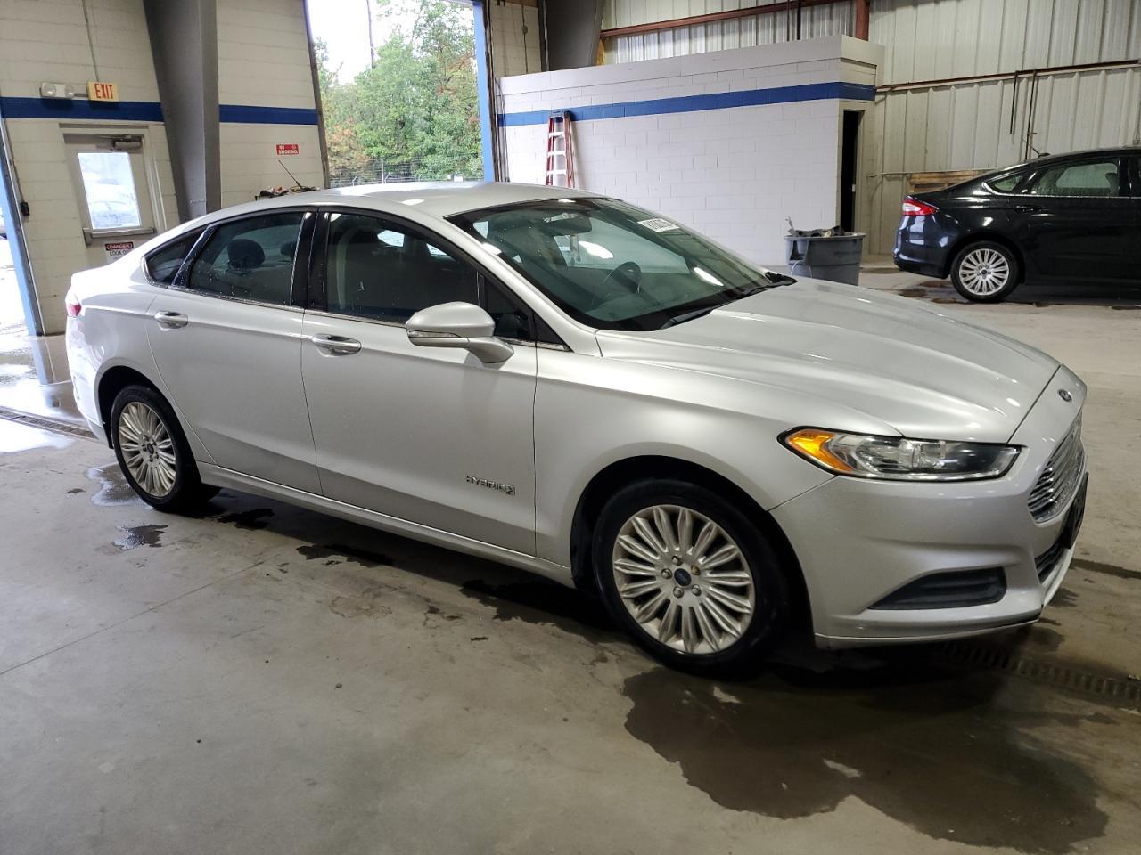 2013 Ford Fusion Se Hybrid - Фото 4