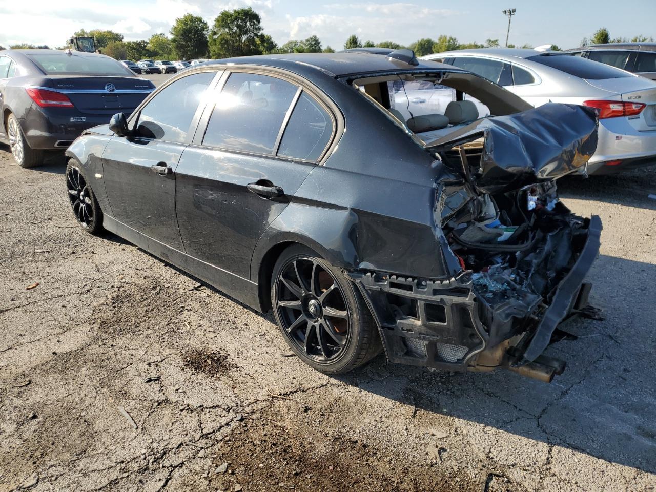 2006 BMW 325 I - Фото 2