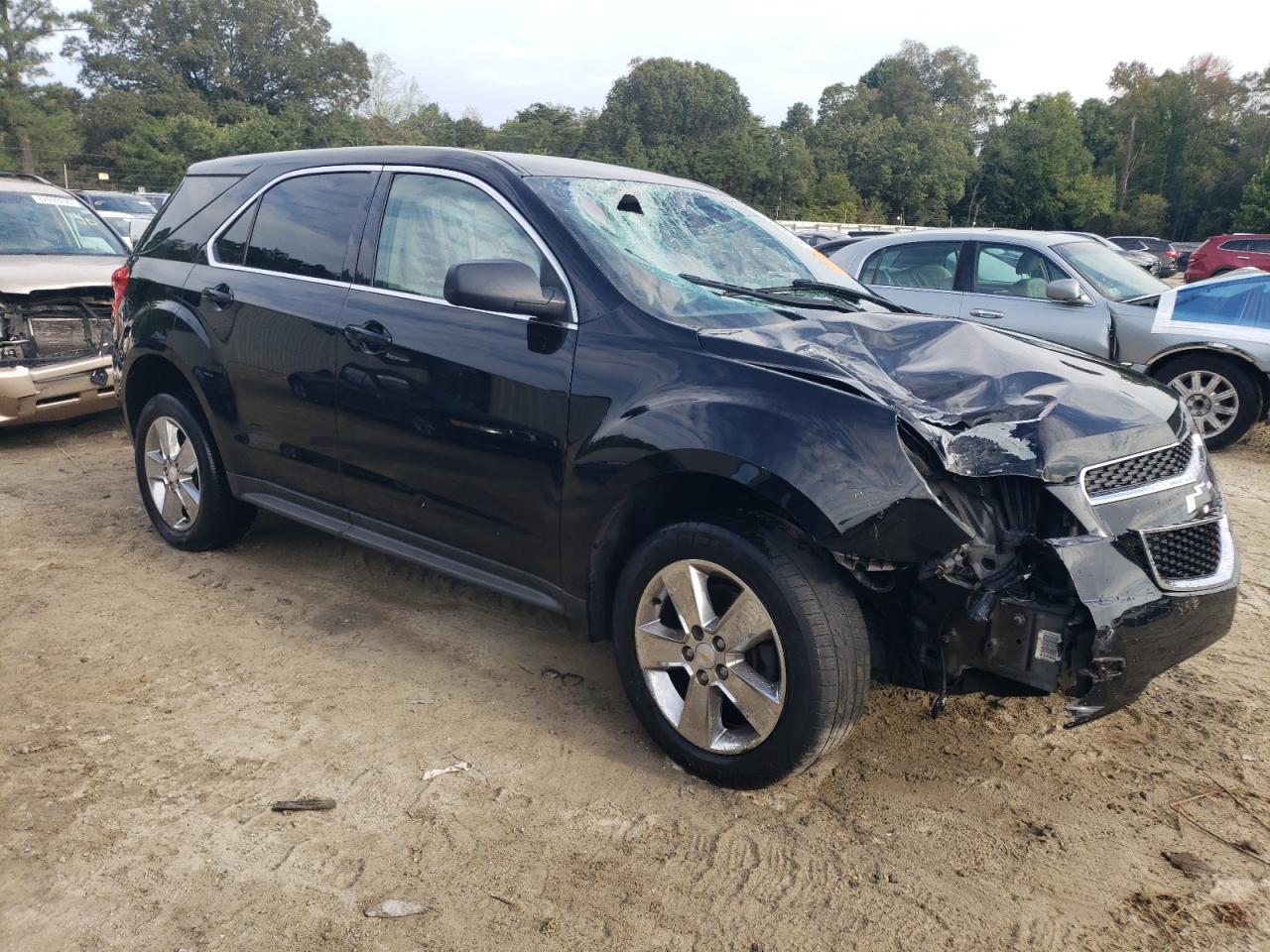 2012 Chevrolet Equinox Ls - Image 4