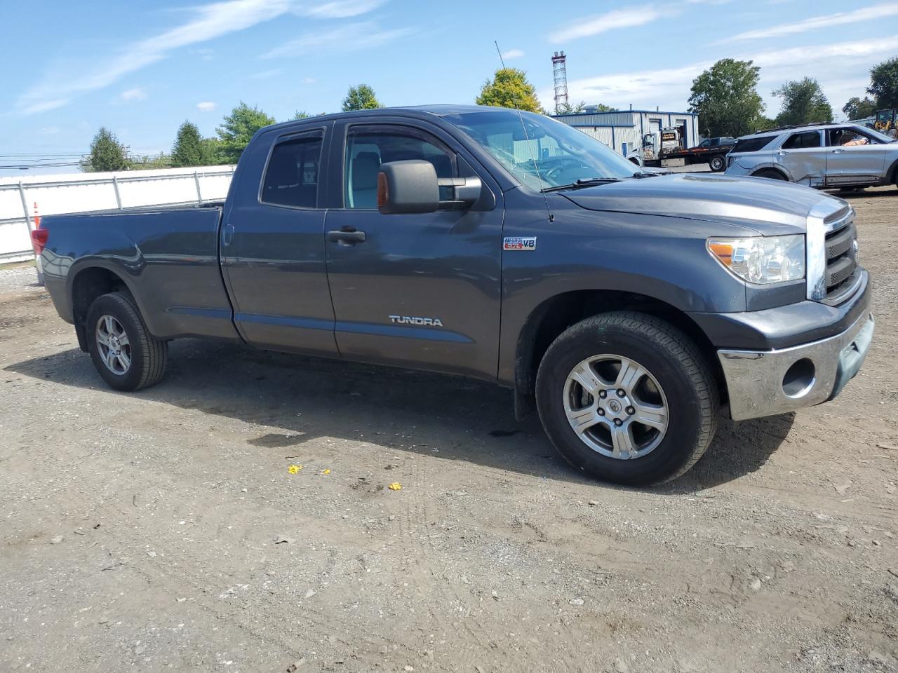 2011 Toyota Tundra Double Cab Sr5 - Фото 4