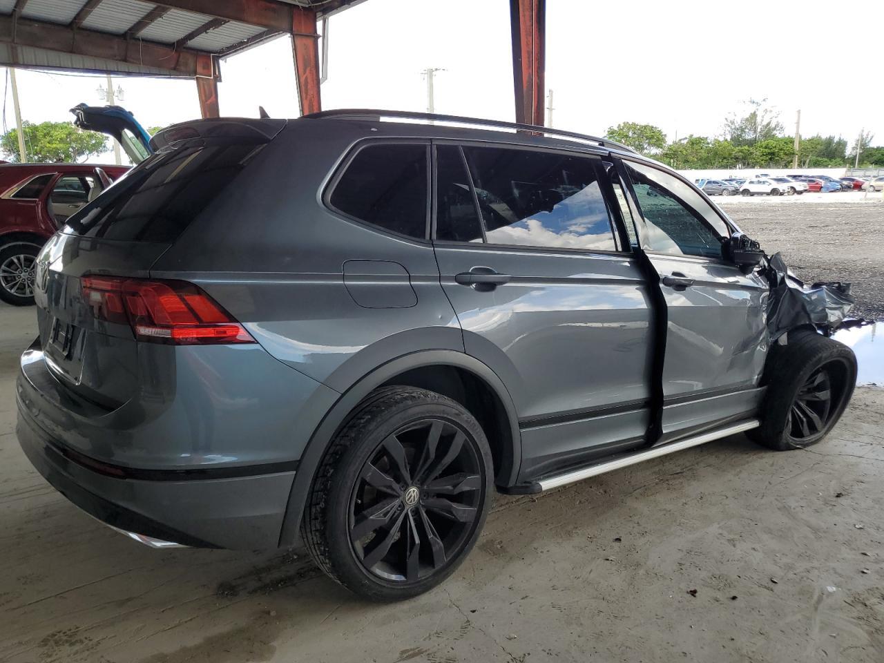2020 Volkswagen Tiguan Se - Фото 3