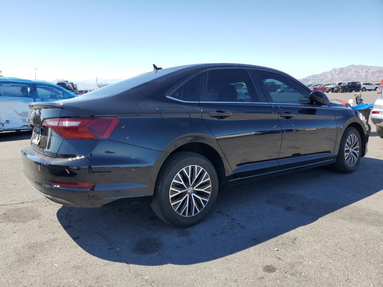 2021 Volkswagen Jetta S - Фото 3