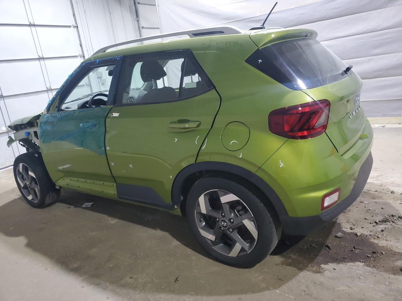 2024 Hyundai Venue Sel - Image 2