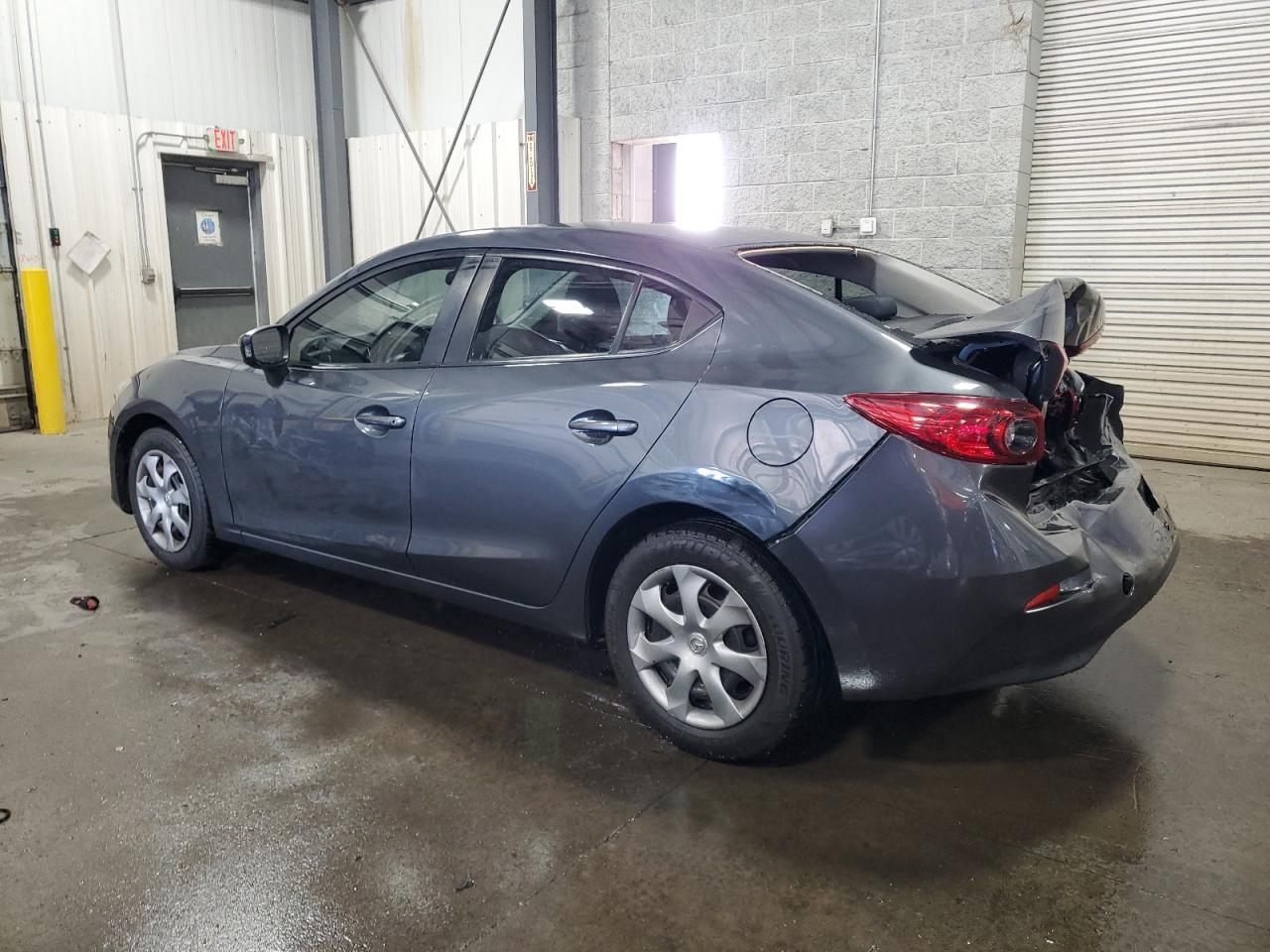 2015 Mazda 3 Sport - Фото 2