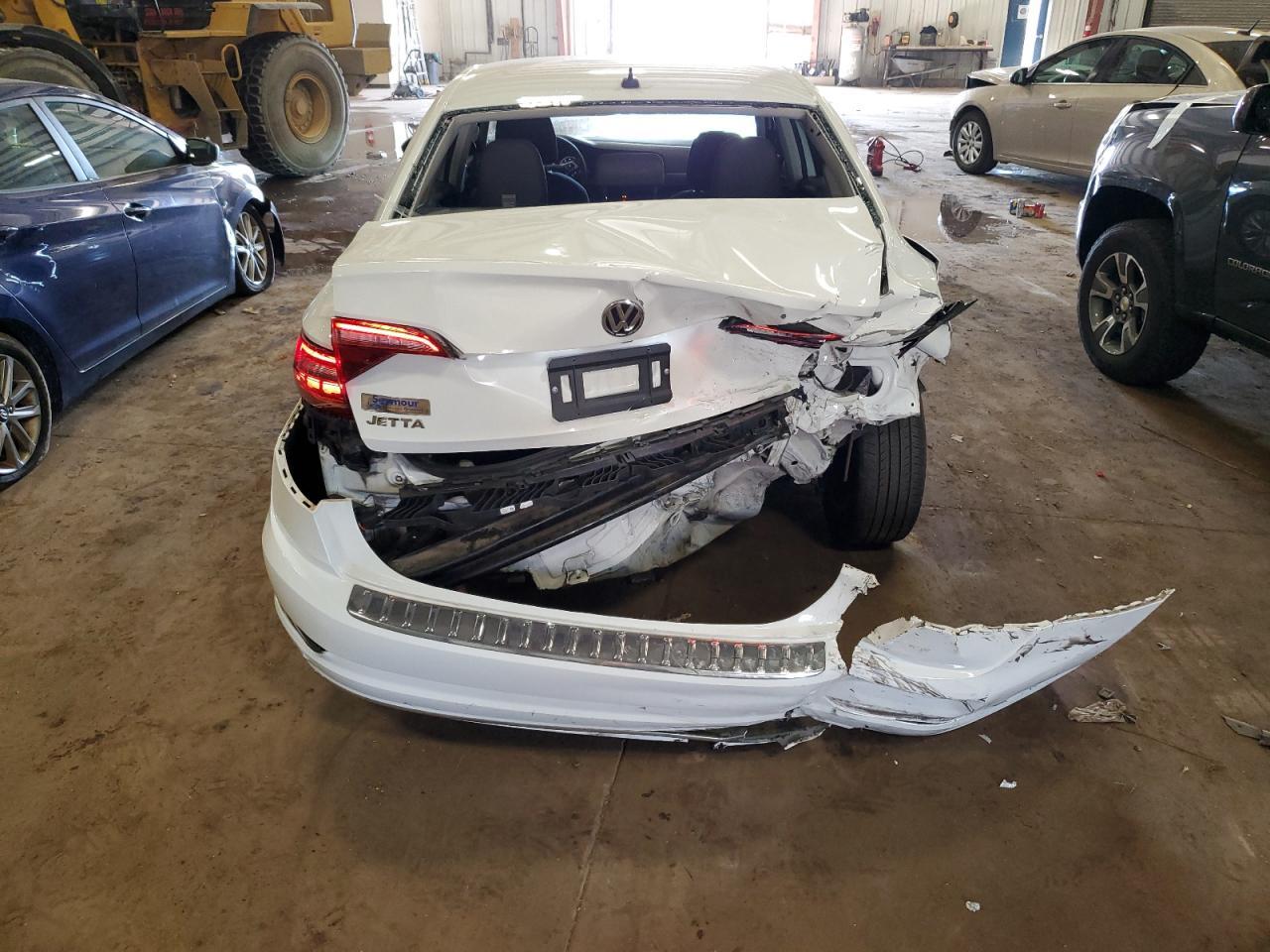 2019 Volkswagen Jetta S - Фото 6