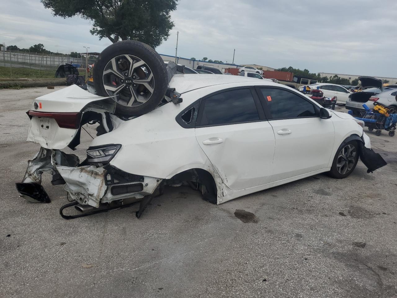 2020 Kia Forte Fe - Фото 3