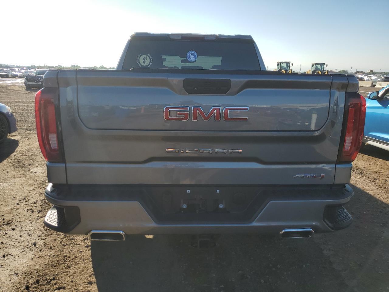 2021 GMC Sierra K1500 At4 - Фото 6