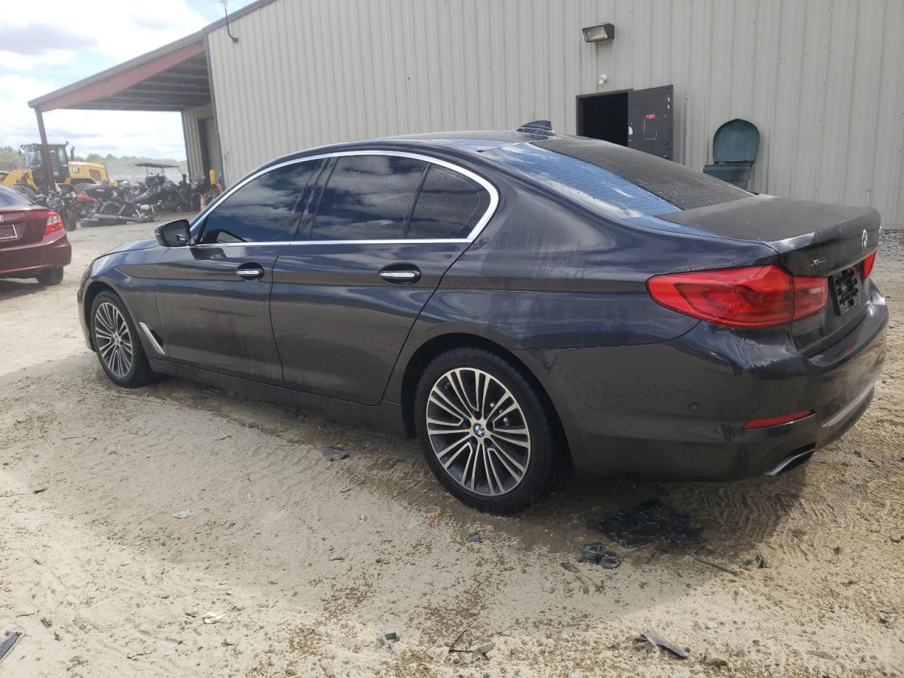 2017 BMW 540 Xi - Фото 2