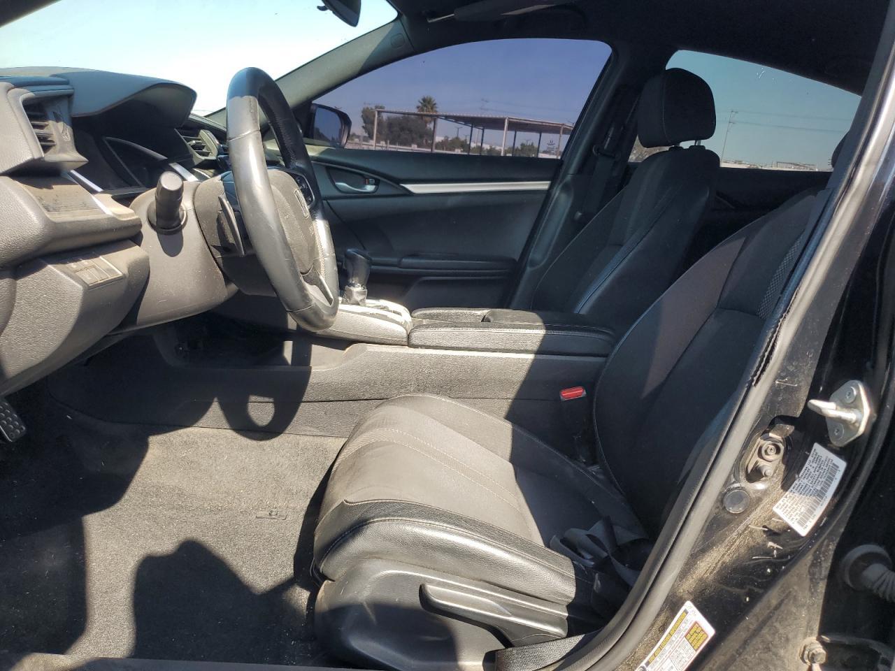 2020 Honda Civic Sport - Фото 7