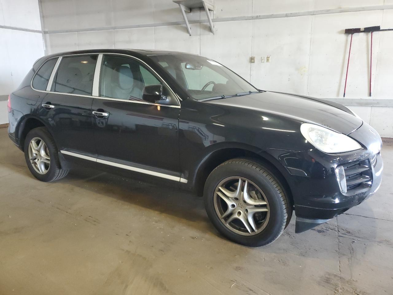 2010 Porsche Cayenne S - Фото 4