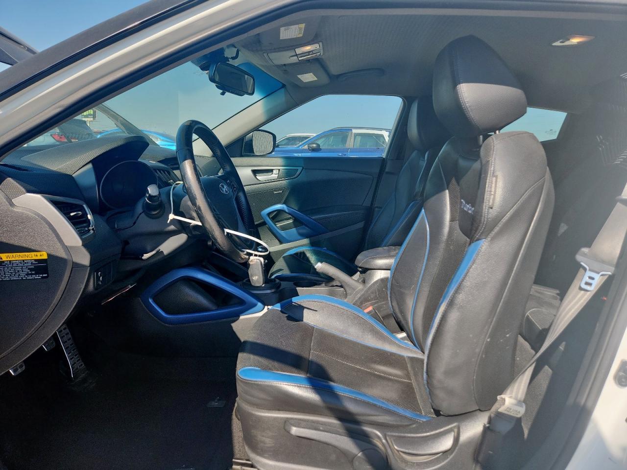 2014 Hyundai Veloster Turbo - Image 7