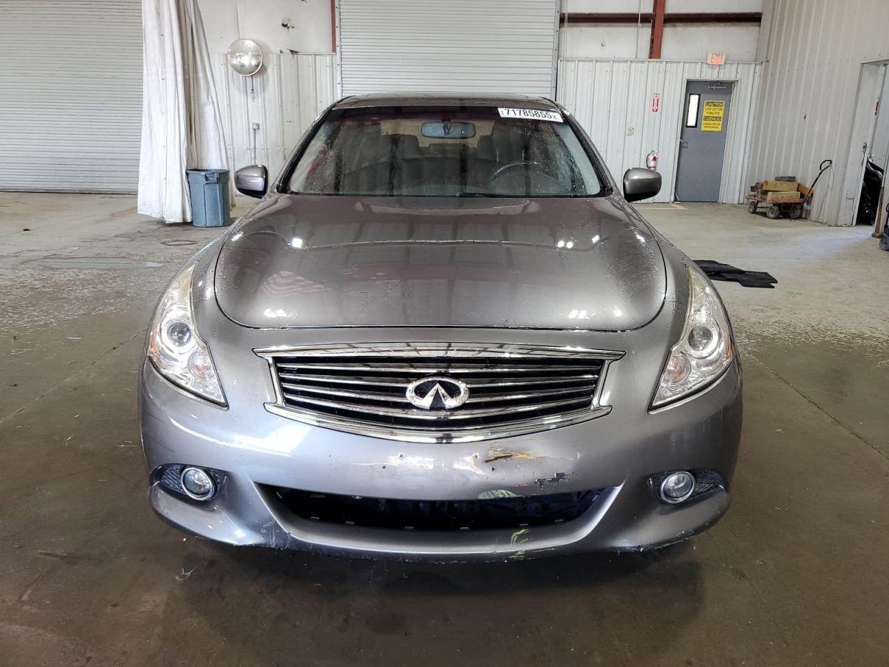 2015 Infiniti Q40 - Image 5