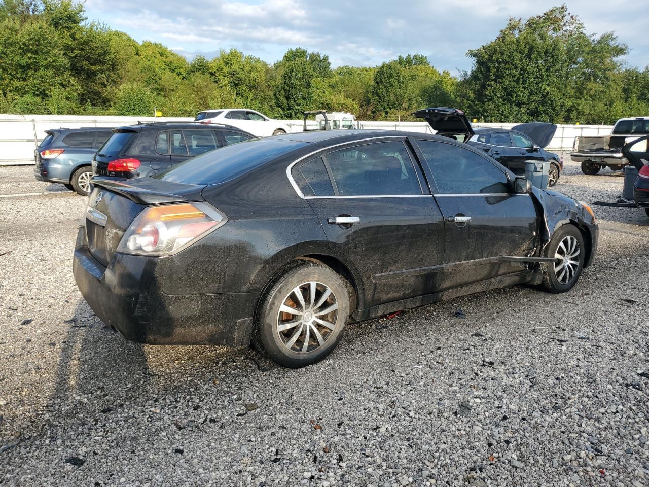 2012 Nissan Altima Base - Image 3