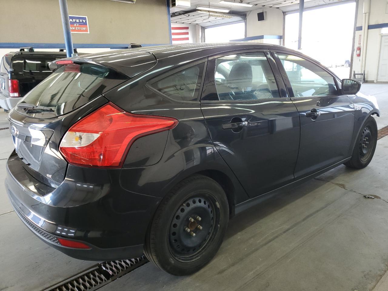 2012 Ford Focus Se - Фото 3