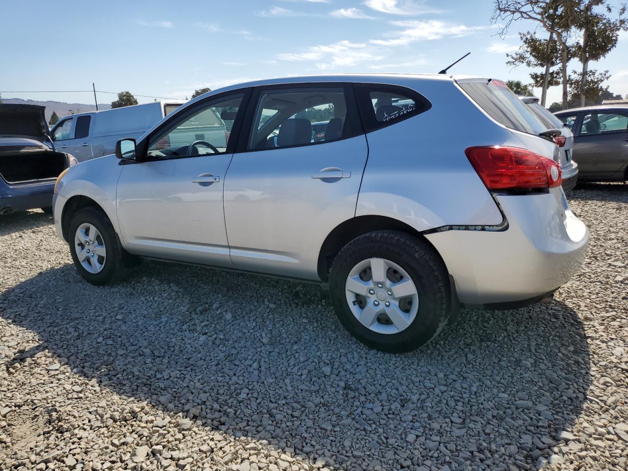 2009 Nissan Rogue S - Image 2