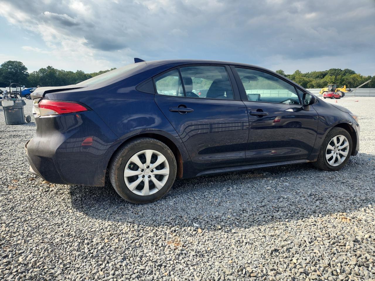 2022 Toyota Corolla Le - Image 3