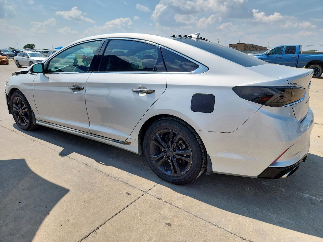 2019 Hyundai Sonata Limited - Image 2