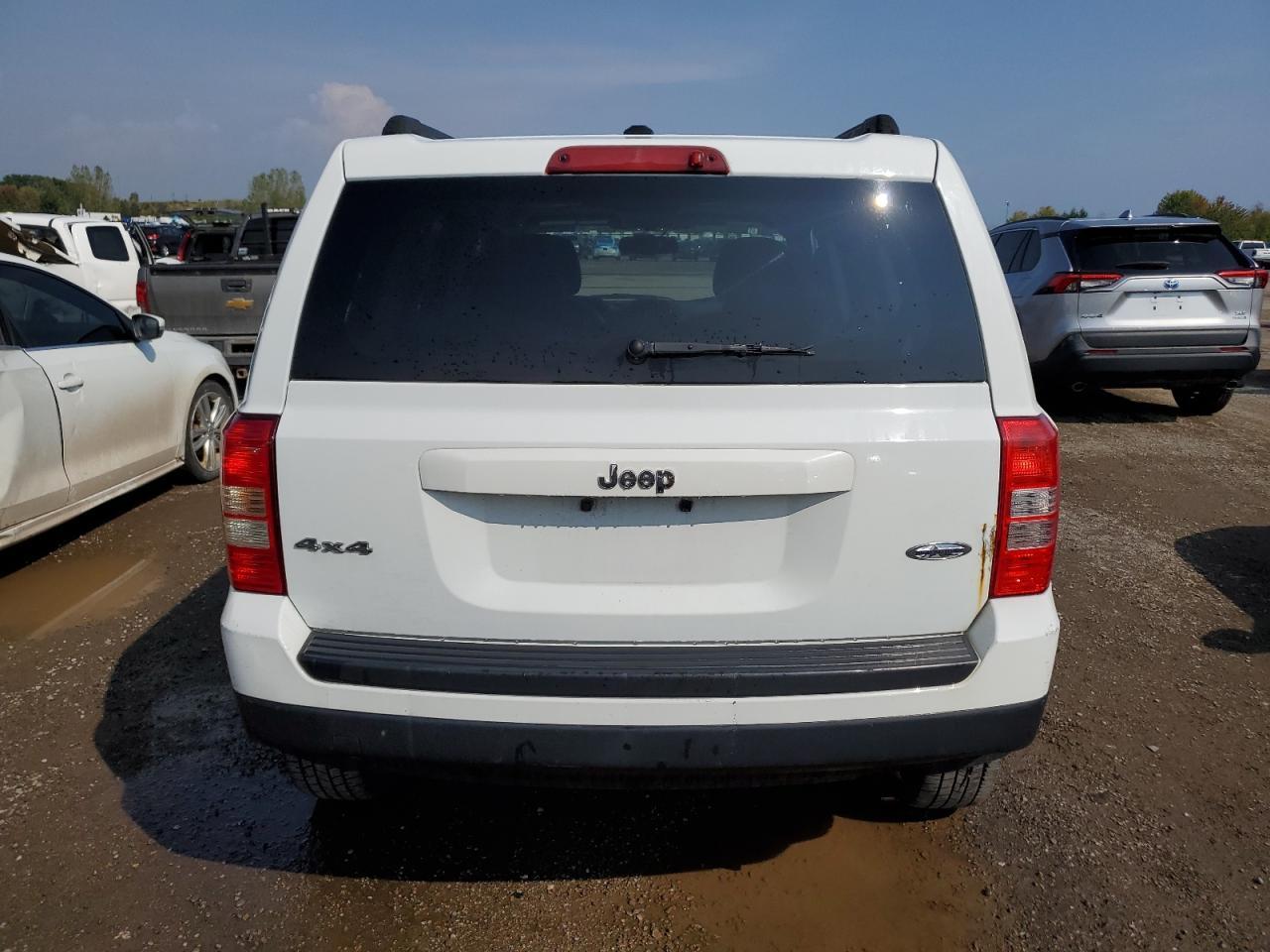 2015 Jeep Patriot - Фото 6