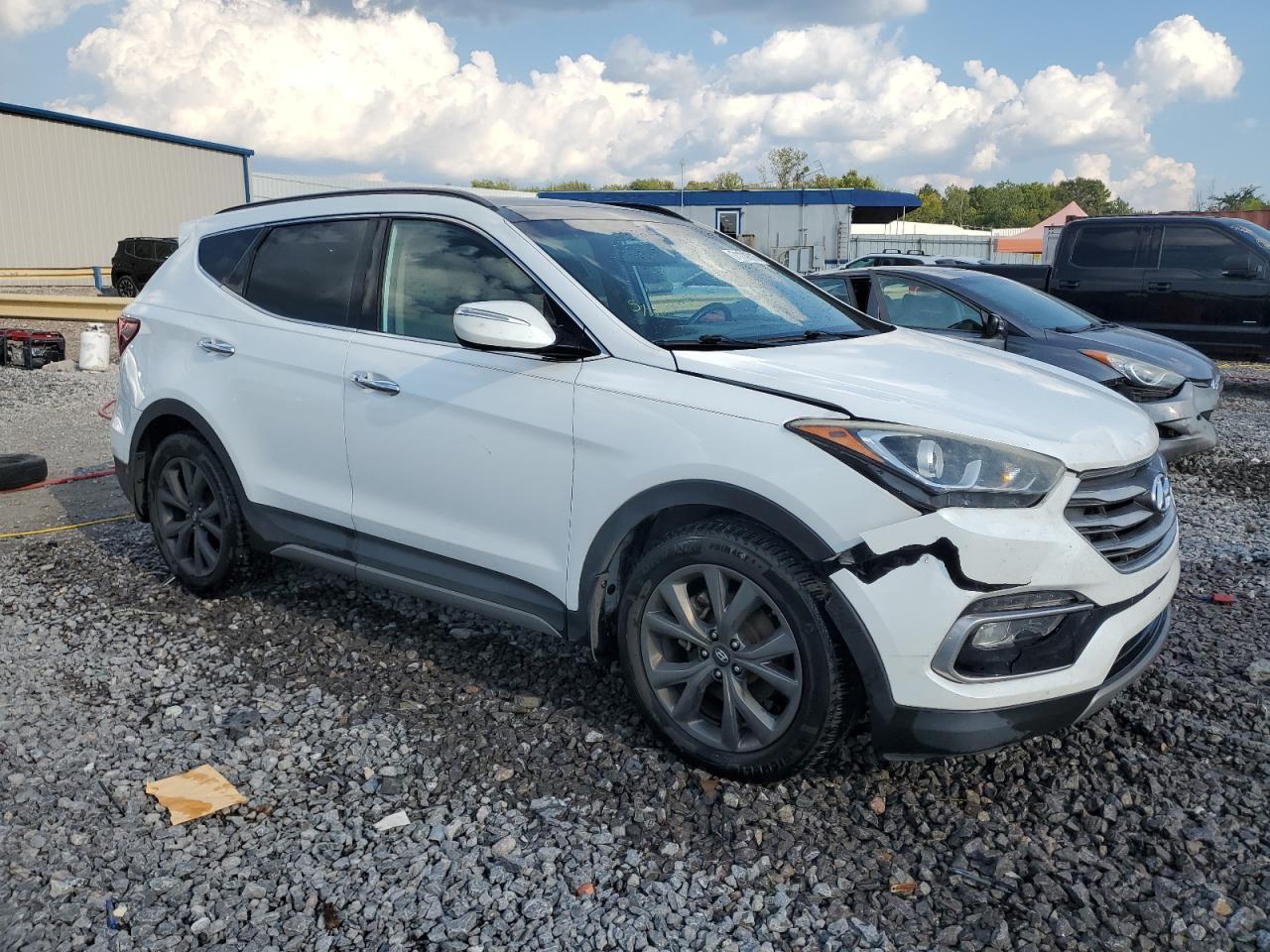 2017 Hyundai Santa Fe Sport 2.0T Ultimate - Фото 4