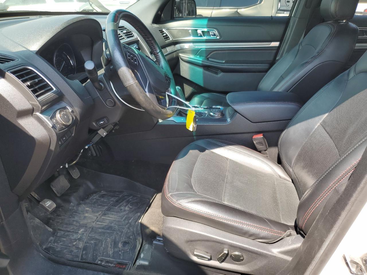 2017 Ford Explorer Sport - Image 7