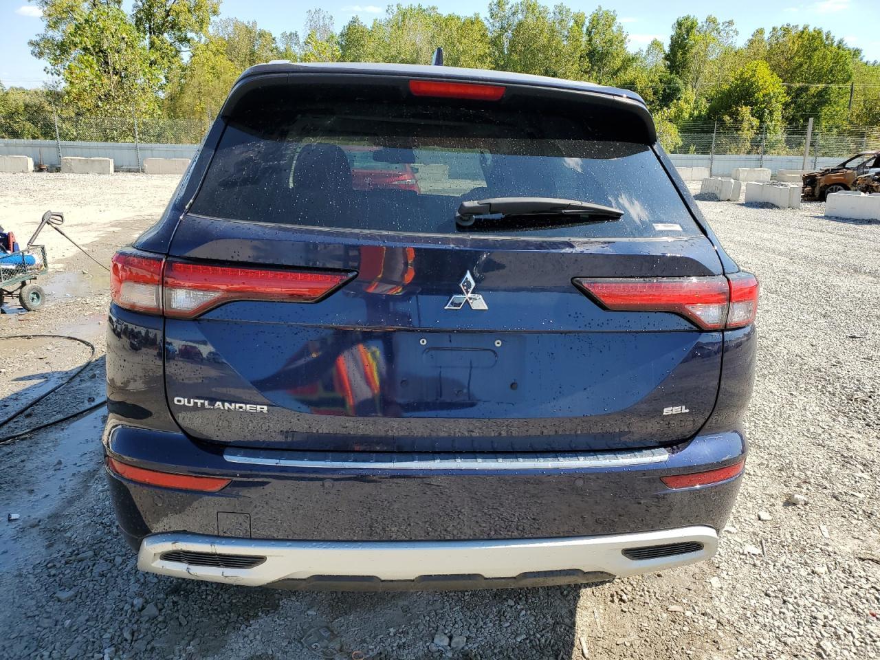 2023 Mitsubishi Outlander Sel - Image 6