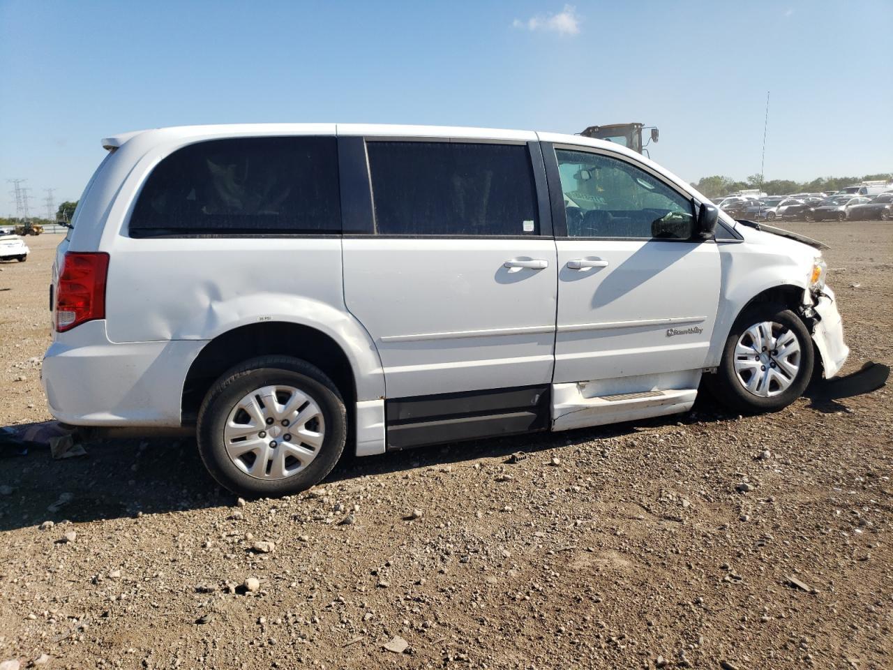 2017 Dodge Grand Caravan Se - Фото 3