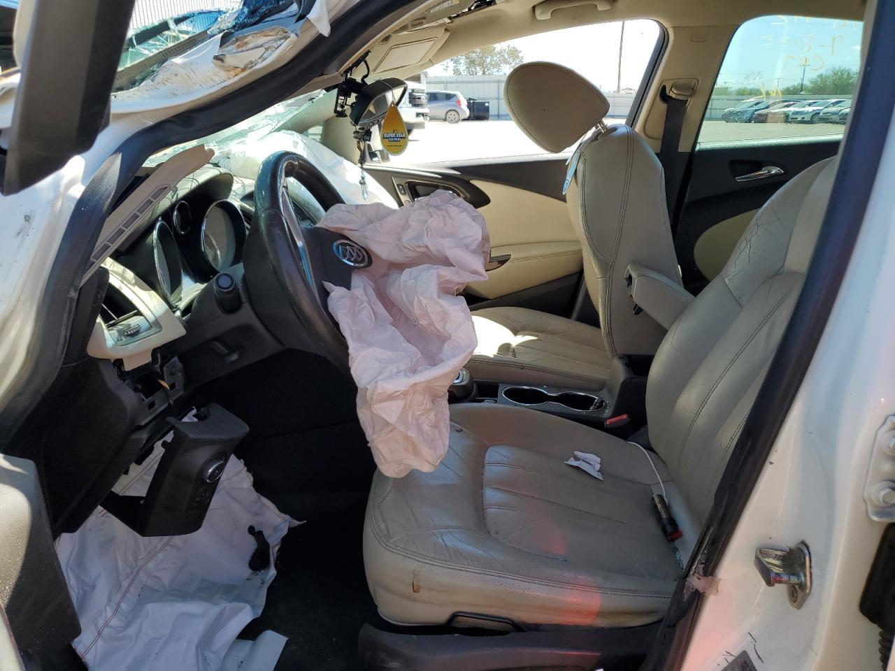 2016 Buick Verano - Image 7