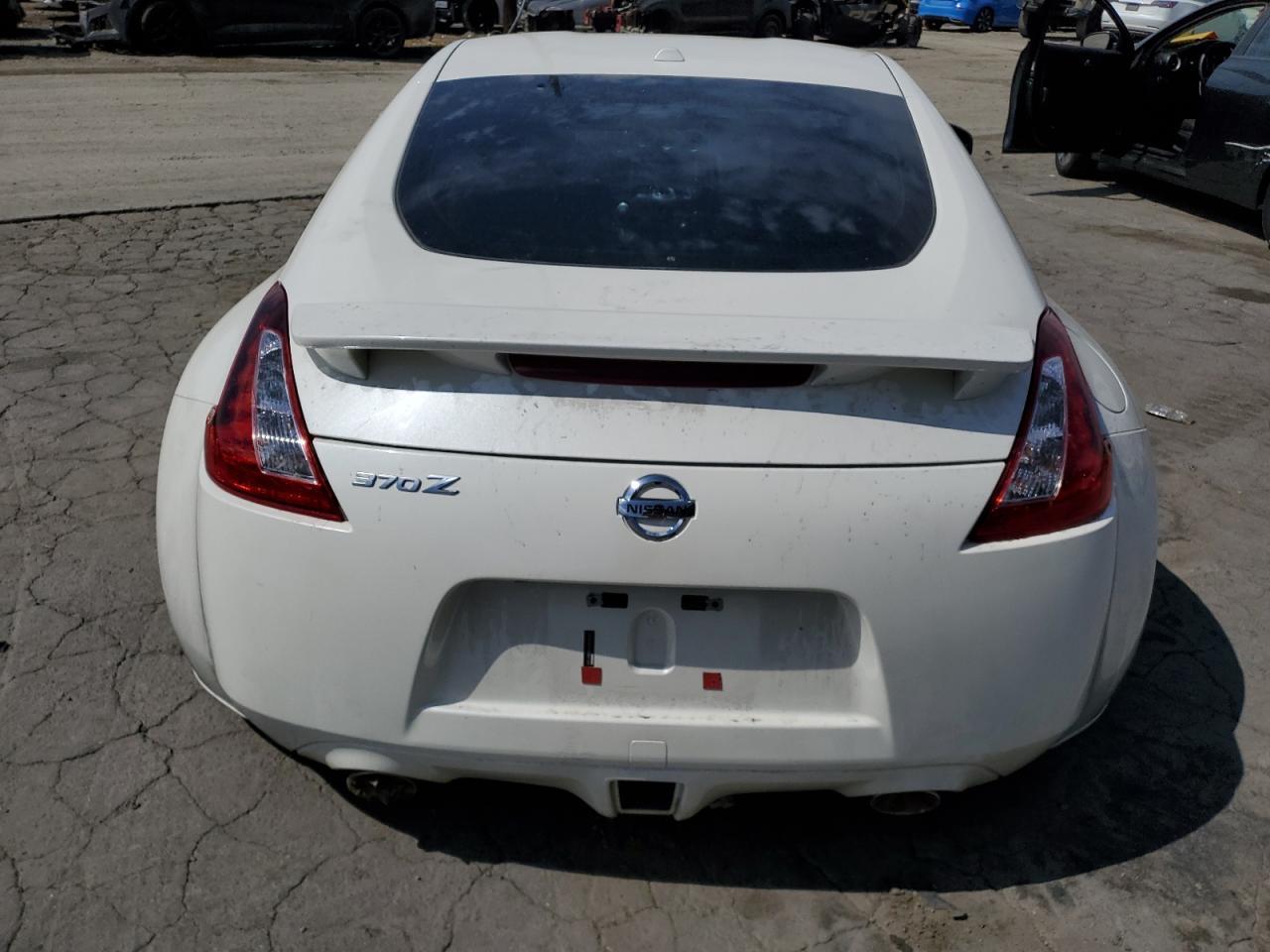 2017 Nissan 370Z Base - Фото 6