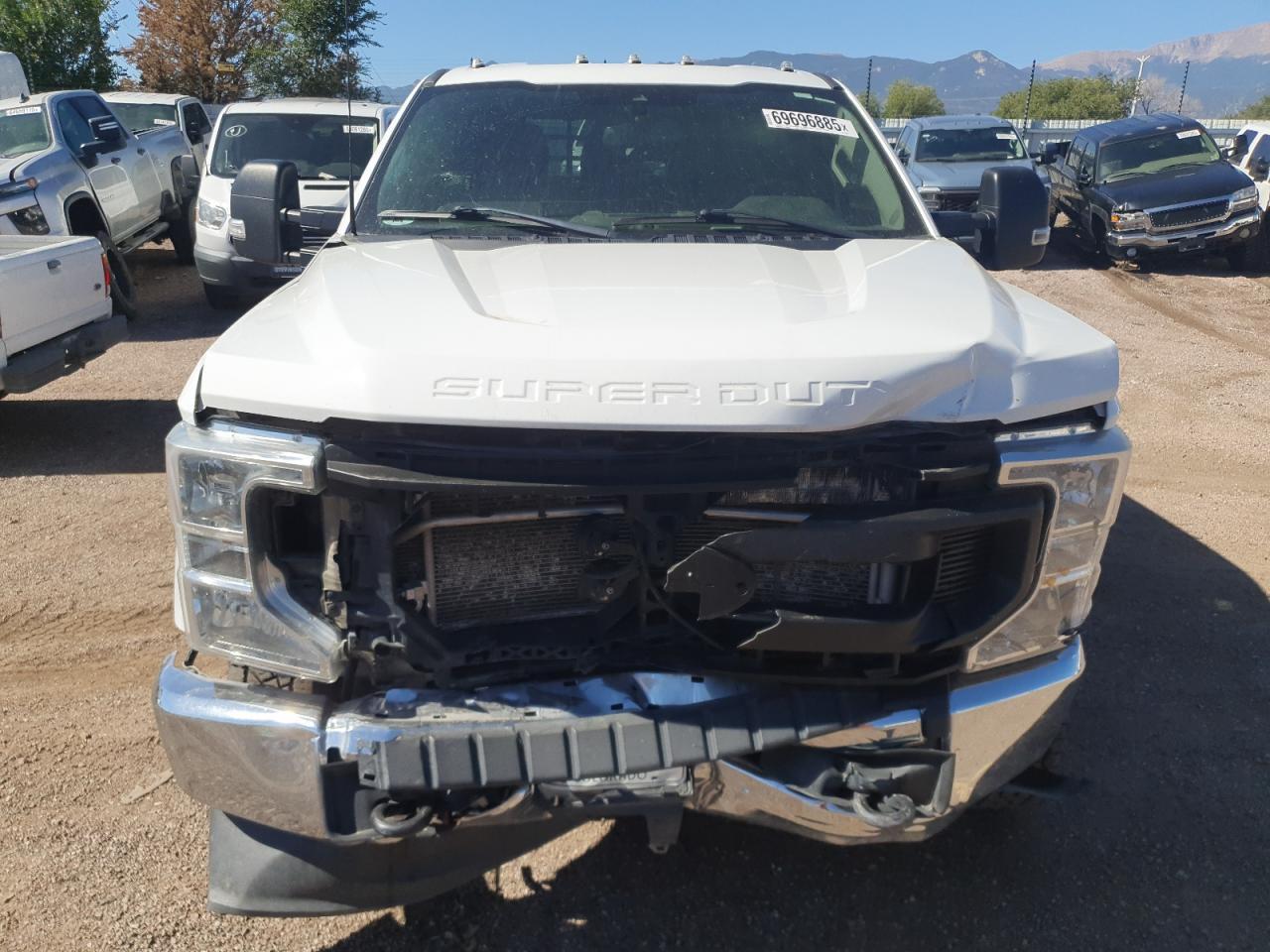 2022 Ford F350 Super Duty - Фото 5