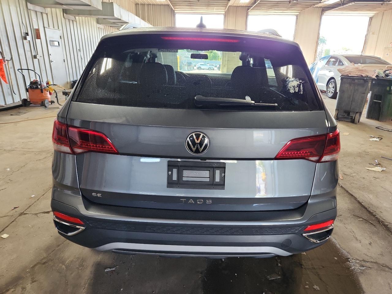 2022 Volkswagen Taos Se - Фото 6