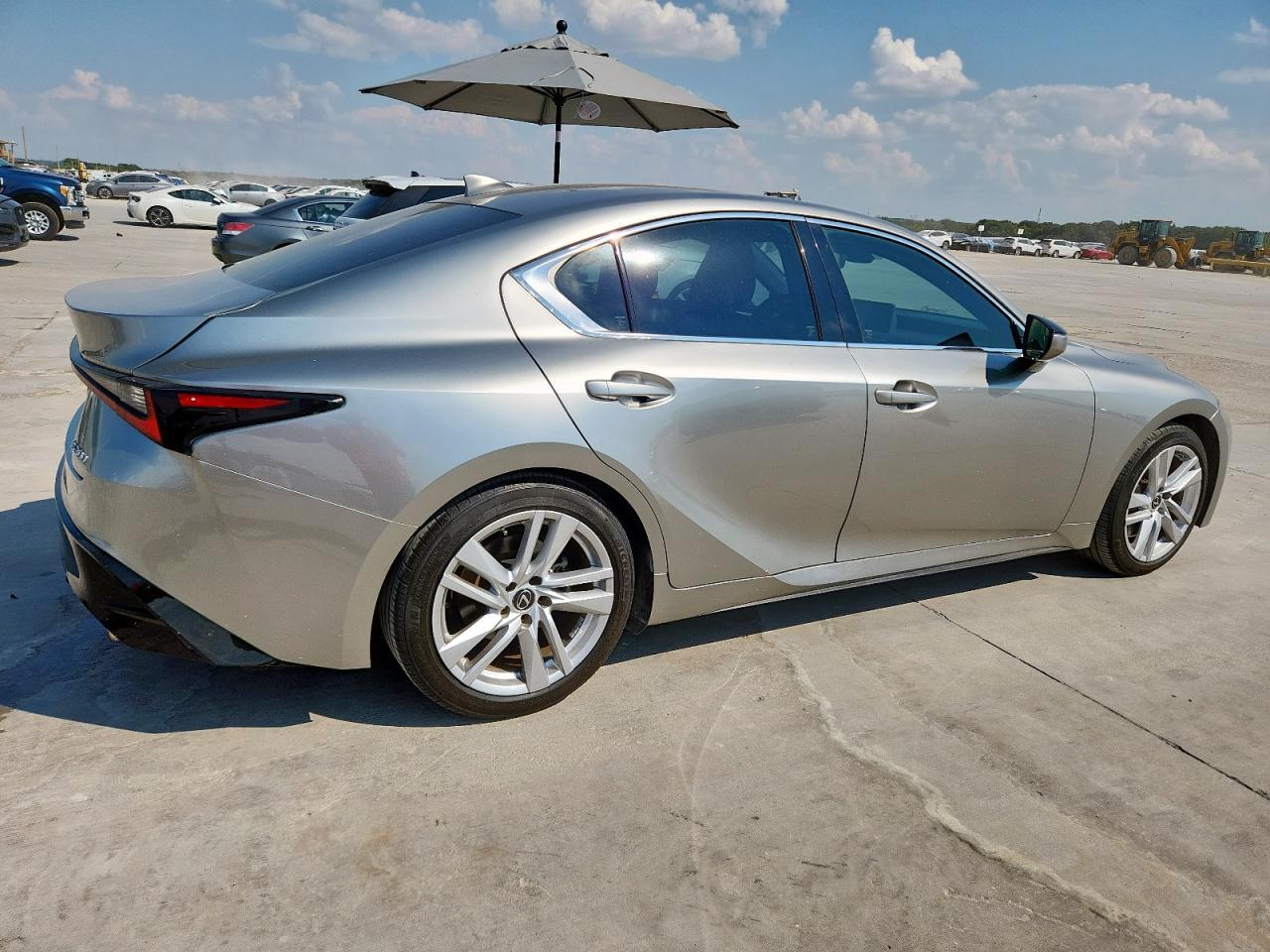 2021 Lexus Is 300 - Фото 3