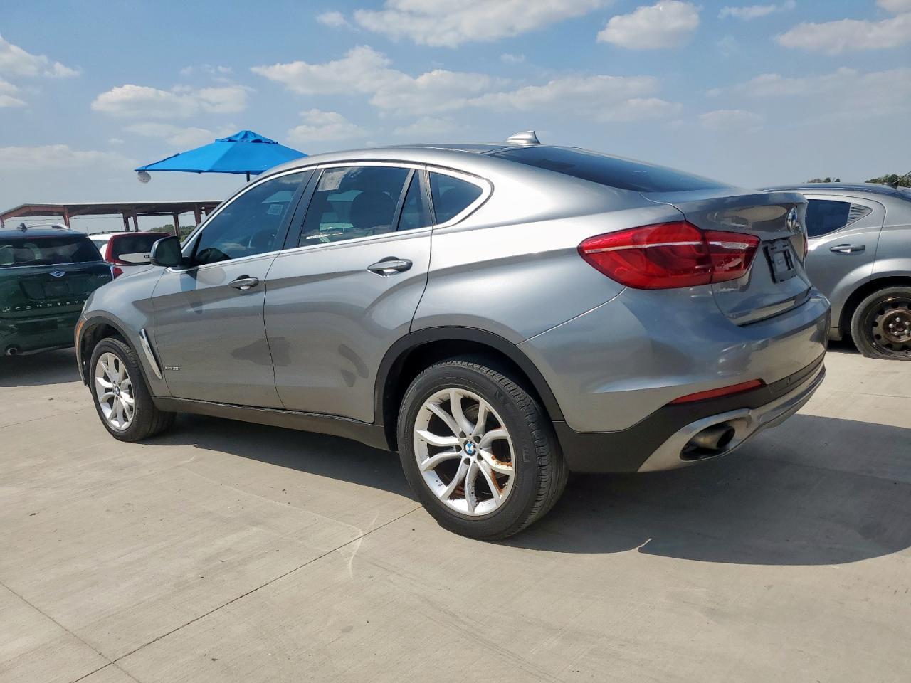 2016 BMW X6 xDrive35I - Фото 2