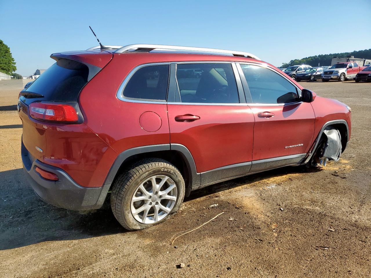 2015 Jeep Cherokee Latitude - Фото 3