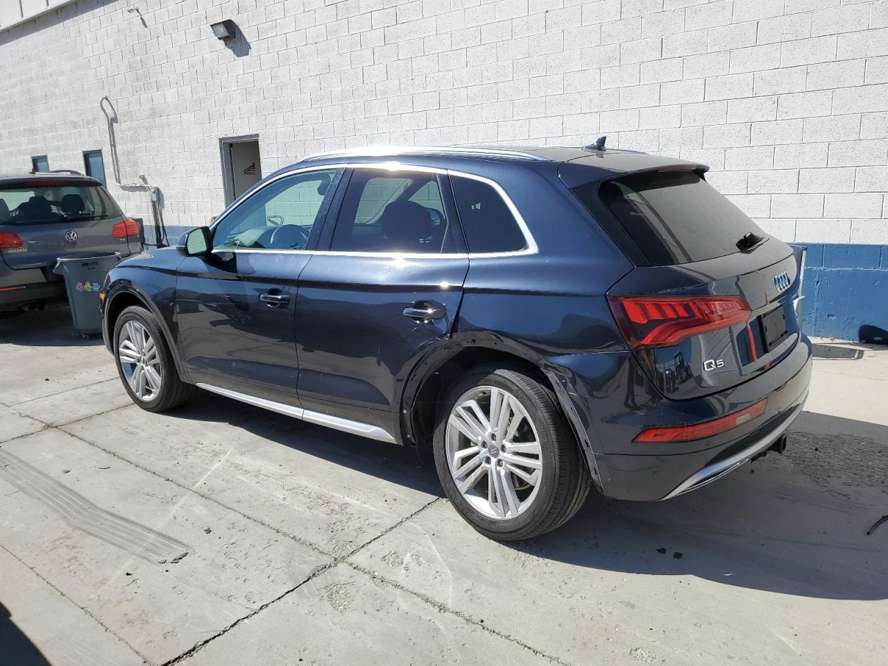 2019 Audi Q5 Premium Plus - Image 2