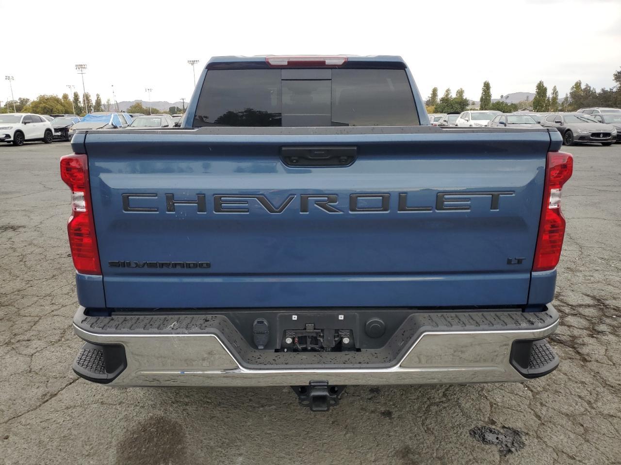 2024 Chevrolet Silverado - Фото 6
