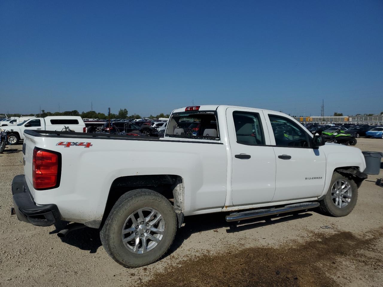 2014 Chevrolet Silverado K1500 - Image 3