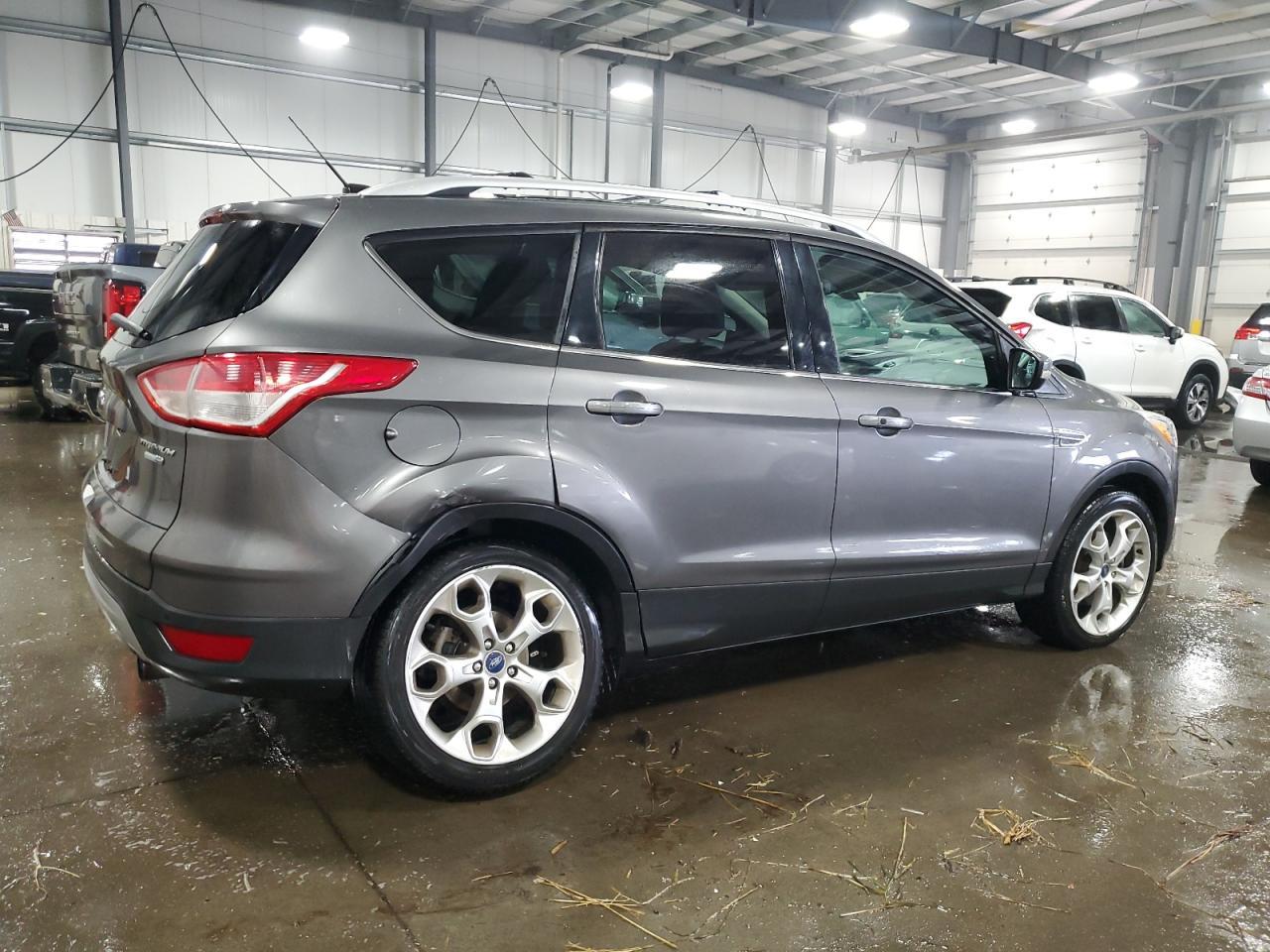 2013 Ford Escape Titanium - Фото 3