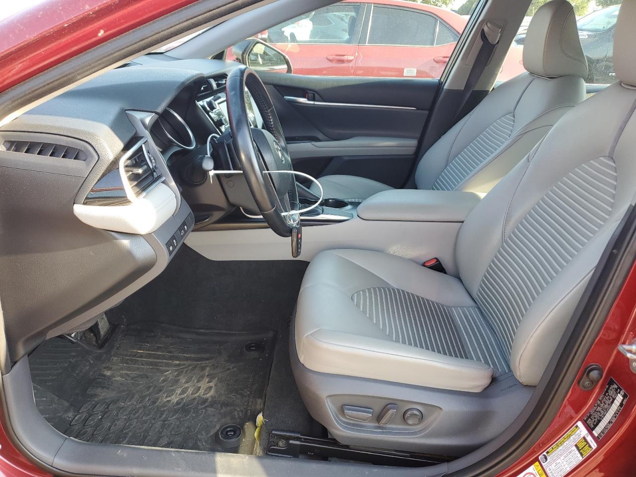 2018 Toyota Camry L - Фото 7