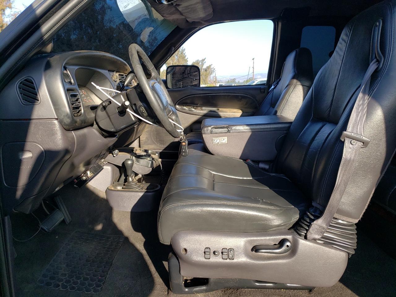 2001 Dodge Ram 2500 - Фото 7