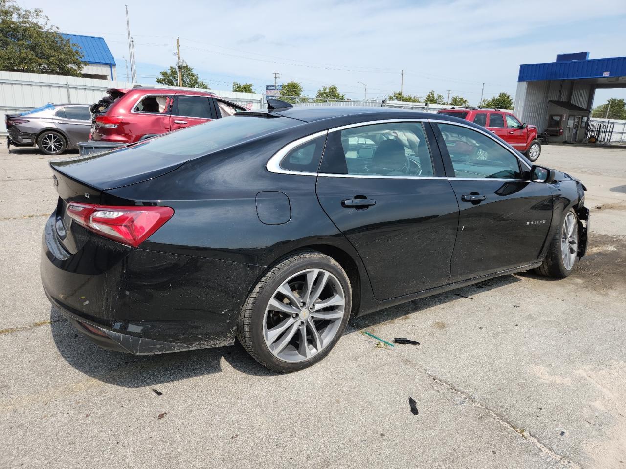 2021 Chevrolet Malibu Lt - Фото 3