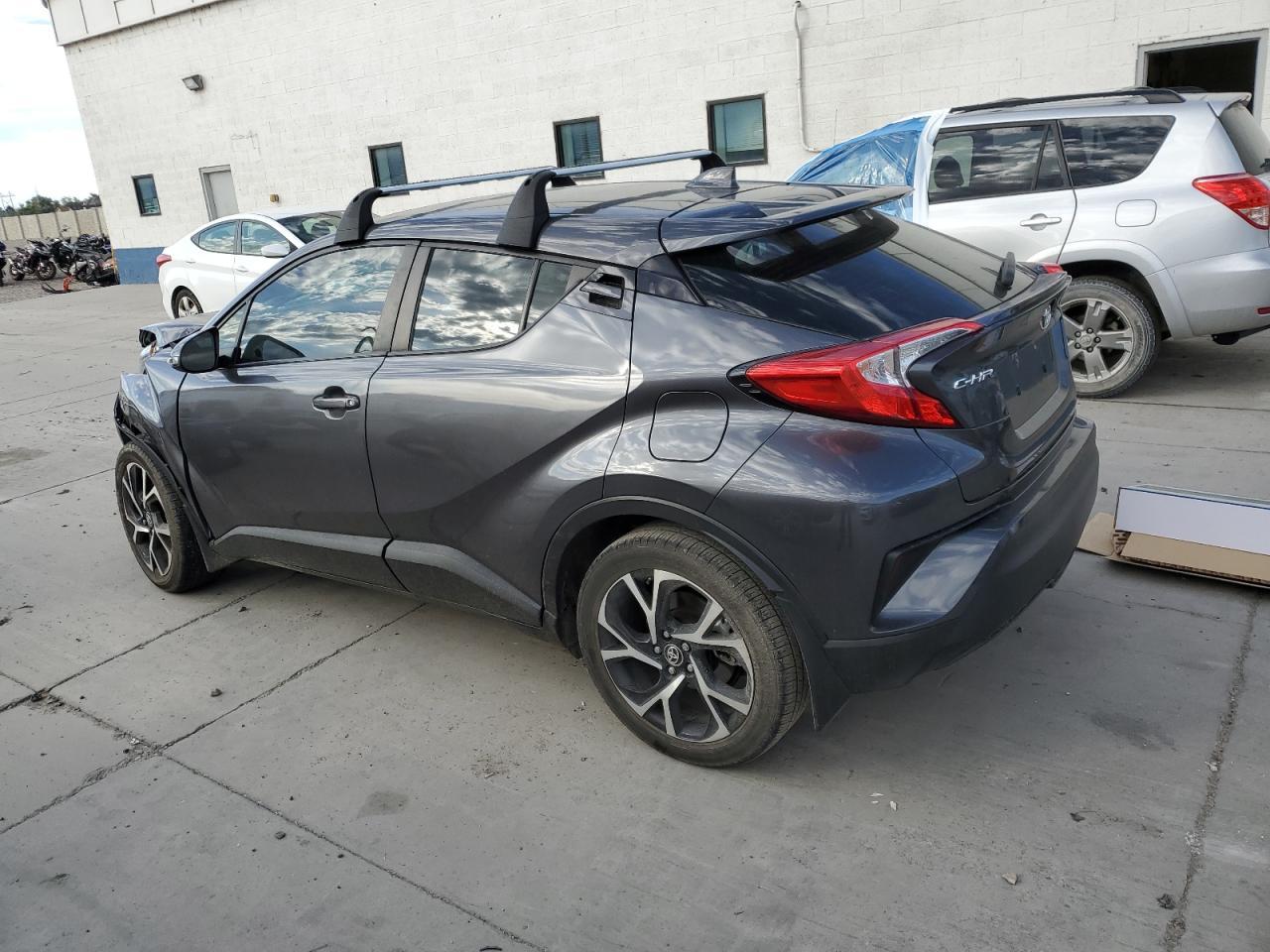 2021 Toyota C-Hr Xle - Image 2