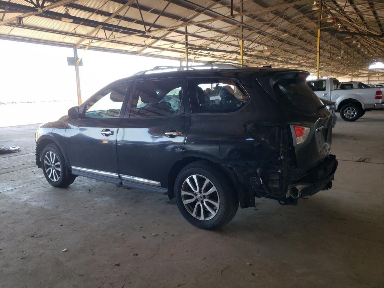 2015 Nissan Pathfinder S - Image 2