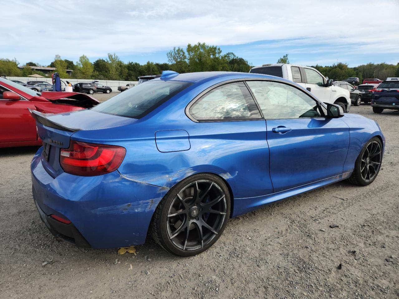 2016 BMW M235I - Фото 3