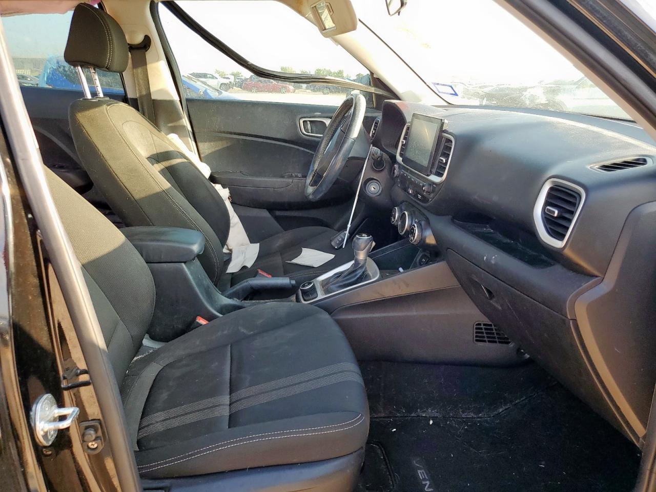 2023 Hyundai Venue Sel - Фото 7